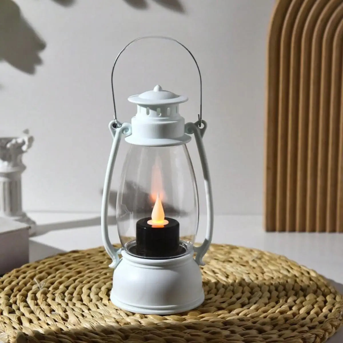 Lanterna Decorativa LED Estilo Vela Retrô